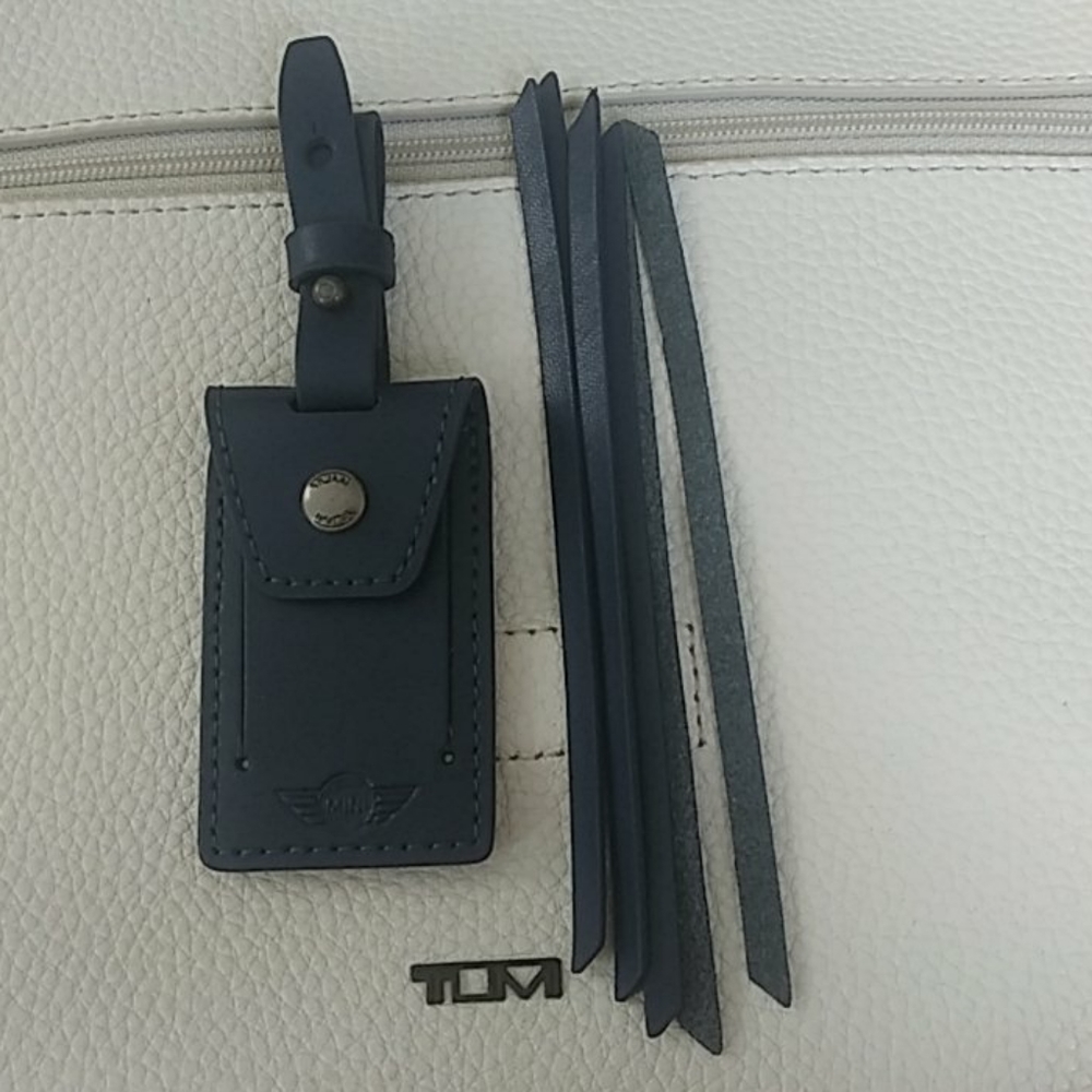 🧳Tumi Mini Cooper accent kit NWOT - Picture 6 of 10